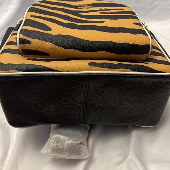 Coach Tiger Print Court Backpack NWT - Picture 6 of 7